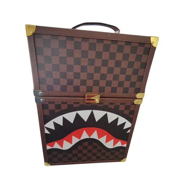 Sprayground THE CHATURANGA SHARK 1900 BACKPACK RARE - Picture 4 of 16